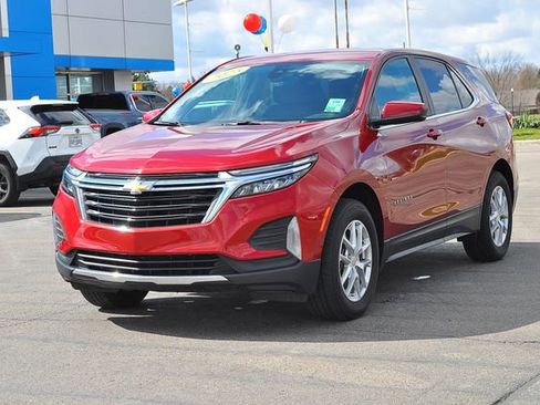 Used 2023 Chevrolet Equinox LT image 7