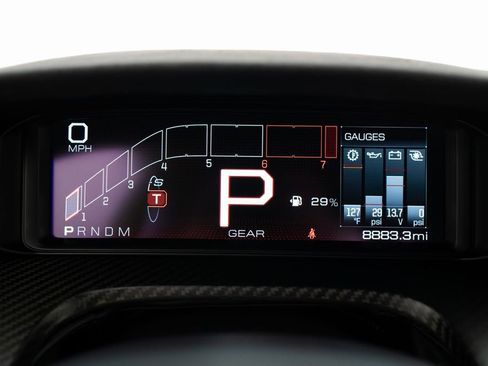 Used 2019 Ford GT RWD image 19