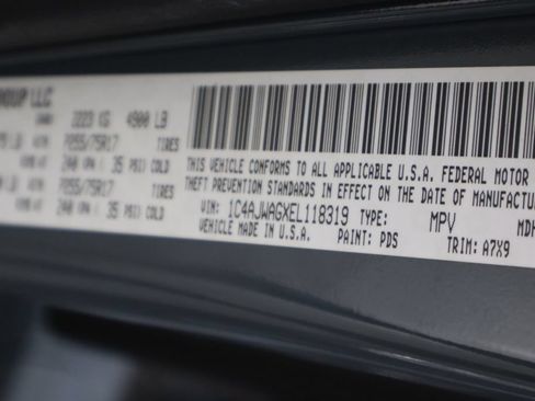 Used 2014 Jeep Wrangler Sport w/ Quick Order Package 24S AWD/4WD image 29