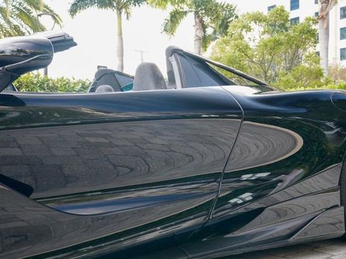 Used 2020 McLaren 720S Luxury image 12