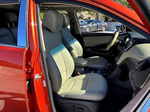 Used 2018 Hyundai Santa Fe Sport w/ Cargo Package image 8