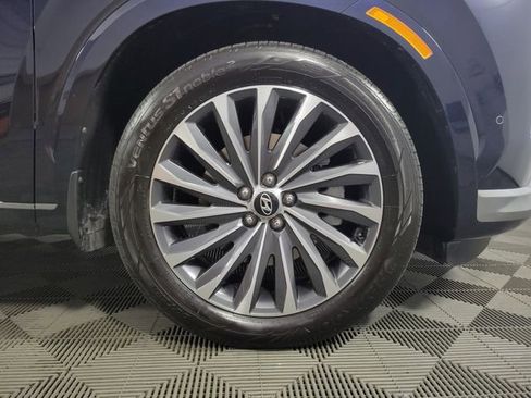 Used 2024 Hyundai Palisade Calligraphy image 12