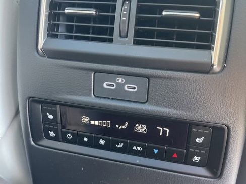 Used 2024 MAZDA CX-90 3.3 Turbo S w/ Premium Plus image 28