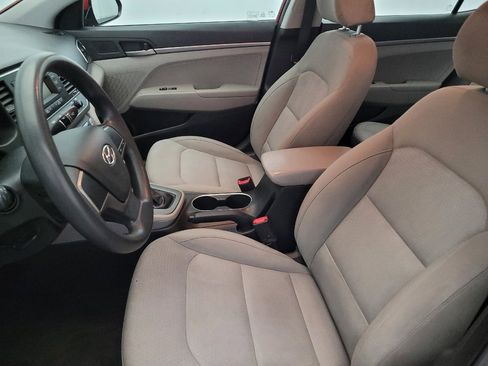 Used 2017 Hyundai Elantra SE w/ Cargo Package image 17