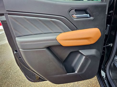 New 2026 GMC Canyon AT4 w/ Technology Plus Package image 30