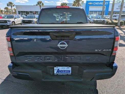 Used 2023 Nissan Frontier SV w/ Tow Package image 5