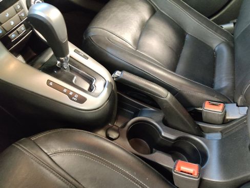 Used 2014 Chevrolet Cruze LT image 26