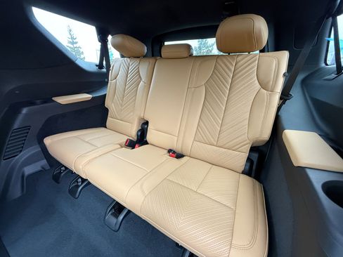 New 2026 Cadillac Escalade IQL Luxury image 21