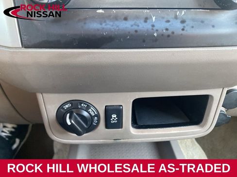 Used 2015 Nissan Frontier SV image 24