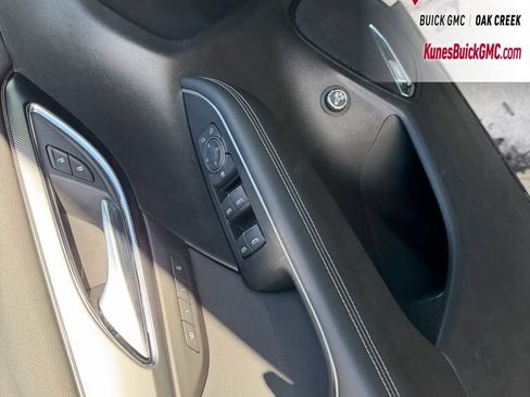 New 2026 Buick Envision Sport Touring AWD/4WD image 9