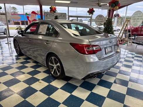 Used 2018 Subaru Legacy 2.5i Limited image 5