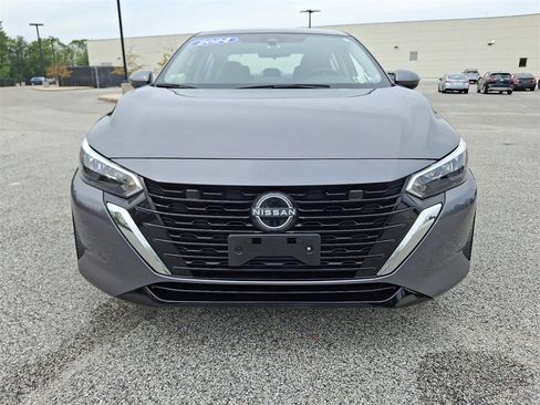 Used 2024 Nissan Sentra SV image 5