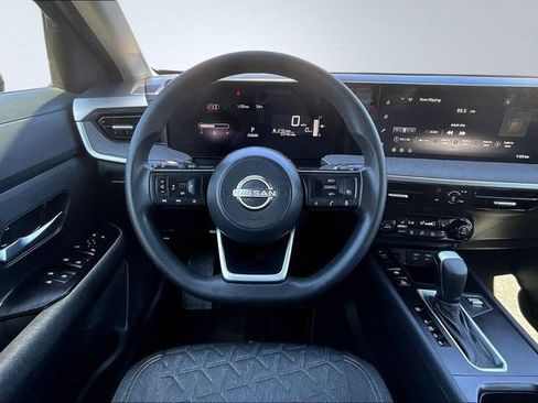 Used 2026 Nissan Kicks SV w/ Cold Weather Package image 8