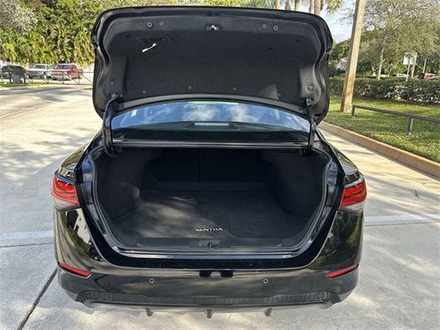 Used 2024 Nissan Sentra SV image 22