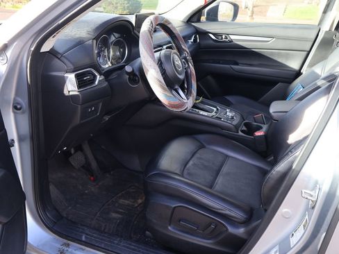 Used 2020 MAZDA CX-5 Touring image 4