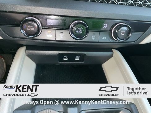 Used 2024 Honda Accord LX image 23