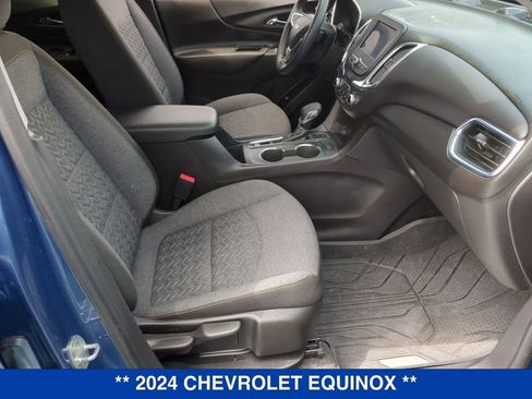 Certified 2024 Chevrolet Equinox LT w/ LPO, Floor Liner Package AWD/4WD image 23