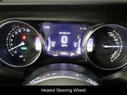 Used 2022 Jeep Wrangler Unlimited Sahara w/ Cold Weather Group AWD/4WD image 11