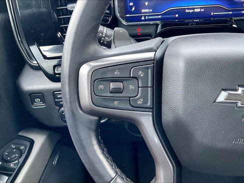 Used 2022 Chevrolet Silverado 1500 ZR2 w/ Technology Package AWD/4WD image 17
