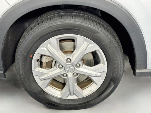 Certified 2024 Honda HR-V LX image 28
