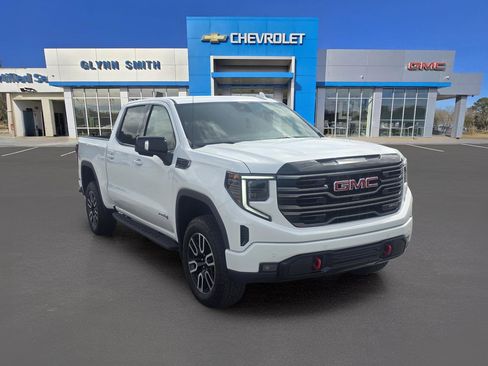 Used 2026 GMC Sierra 1500 AT4 w/ AT4 Premium Package AWD/4WD image 3