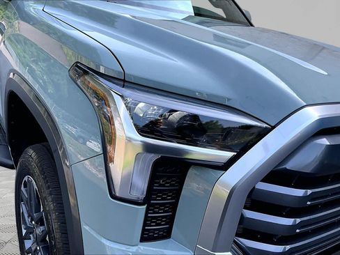 Certified 2026 Toyota Tundra Limited AWD/4WD image 28