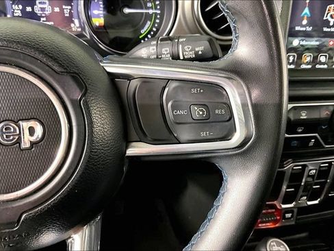 Used 2023 Jeep Wrangler Unlimited Rubicon 4xe AWD/4WD image 11