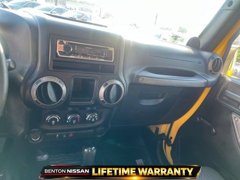 Used 2011 Jeep Wrangler Sport AWD/4WD image 16