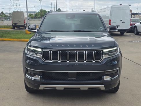 Used 2024 Jeep Wagoneer L Series II image 2