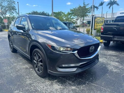 Used 2018 MAZDA CX-5 Touring FWD image 2