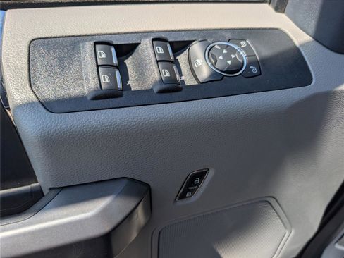 Used 2022 Ford F250 XLT image 18