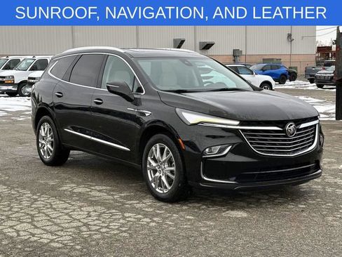 Used 2023 Buick Enclave Essence w/ Experience Buick Package image 6