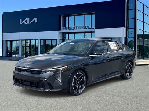 New 2025 Kia K4 GT-Line w/ GT-Line Premium Package image 3