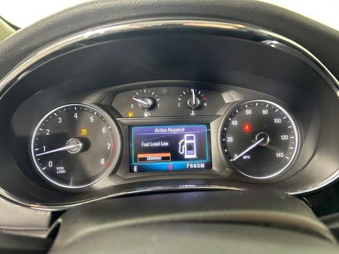 Used 2022 Buick Encore Preferred w/ Safety Package image 18