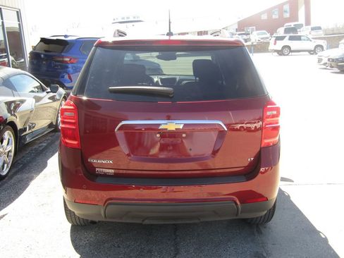 Used 2017 Chevrolet Equinox LT w/ Convenience Package image 4