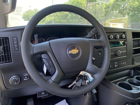 New 2025 Chevrolet Express 3500 w/ Power Convenience Package image 33