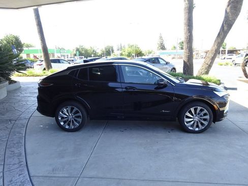 New 2026 Buick Envista Sport Touring FWD image 8