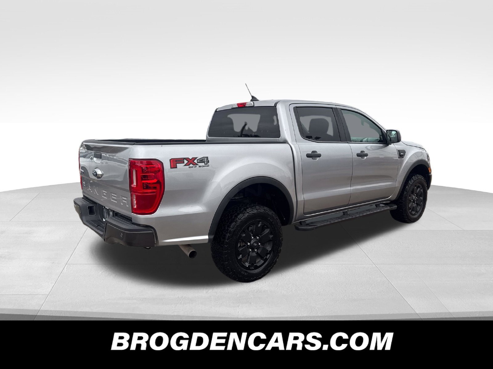 Used 2022 Ford Ranger XLT w/ Equipment Group 301A Mid AWD/4WD image 3