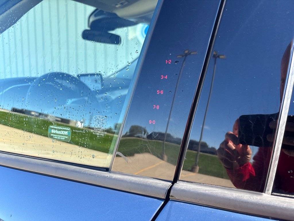Used 2020 Ford Escape SE FWD image 9