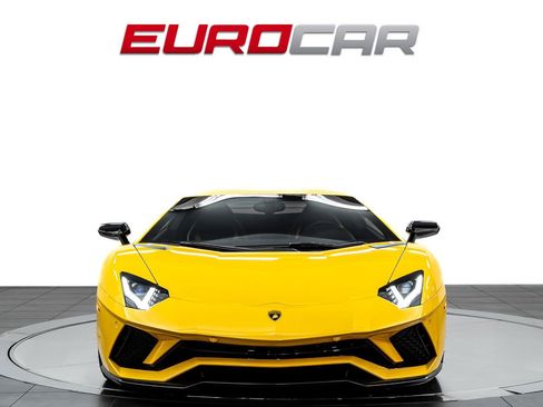 Used 2018 Lamborghini Aventador S AWD/4WD image 8