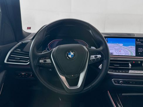 Used 2023 BMW X5 xDrive40i w/ Climate Comfort Package image 18