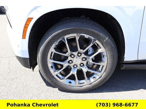 New 2026 Chevrolet Suburban High Country AWD/4WD image 27