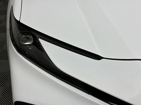 Certified 2025 Toyota Camry SE FWD image 9