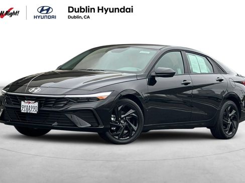 Certified 2026 Hyundai Elantra Sport FWD image 1