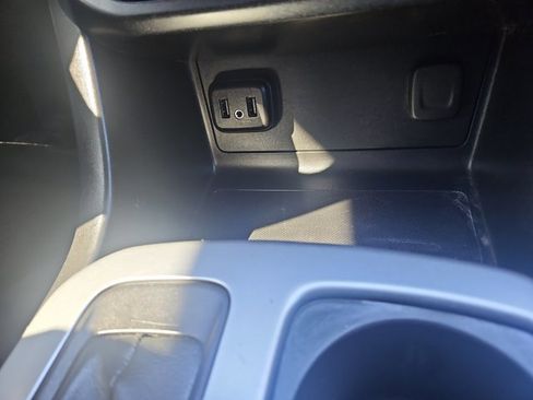 Used 2019 Chevrolet Colorado LT w/ LT Convenience Package image 17