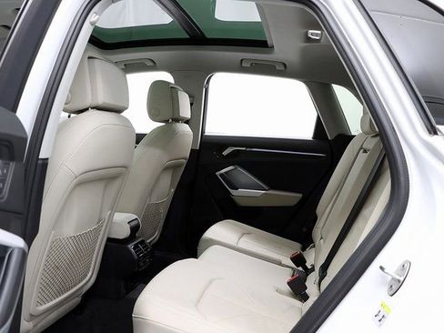 Used 2022 Audi Q3 2.0T Premium Plus w/ Premium Plus Package image 12