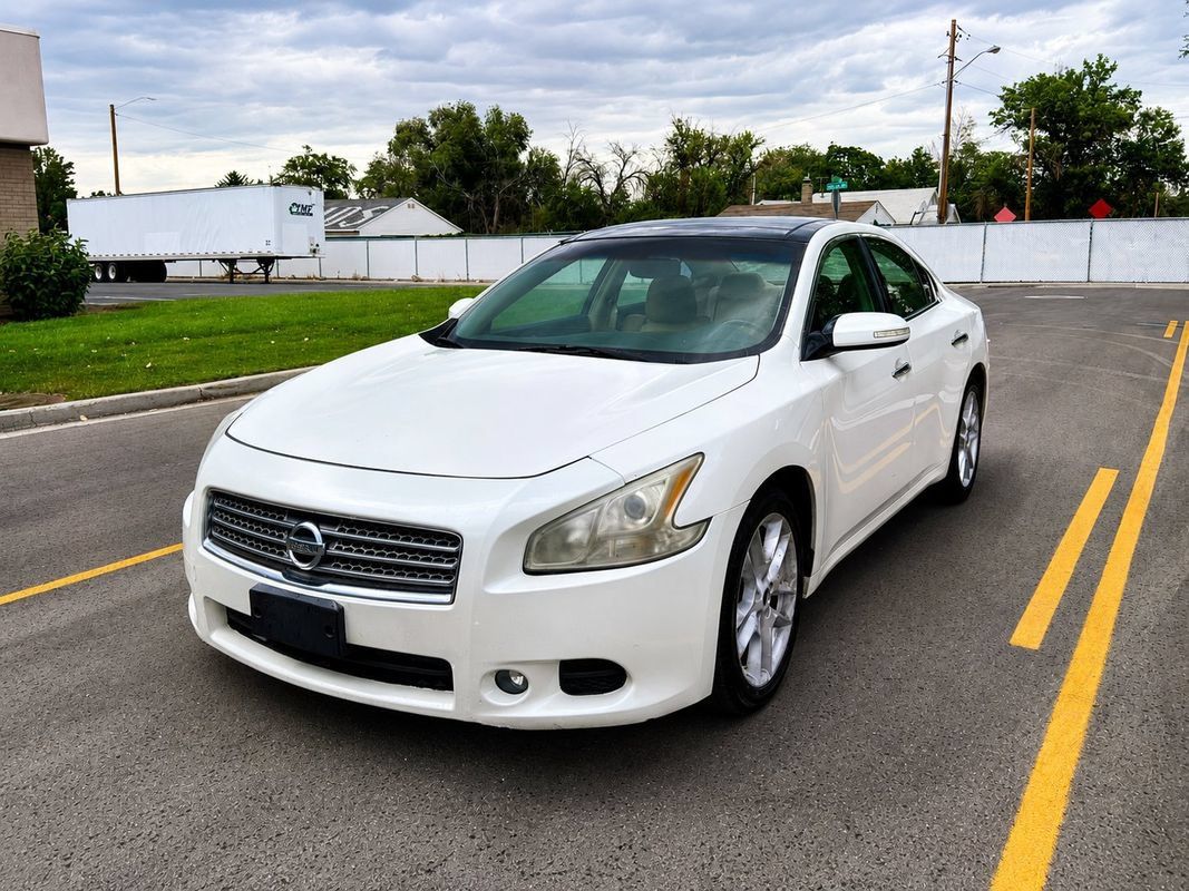 Used 2010 Nissan Maxima 3.5 SV w/ Premium Pkg FWD image 1