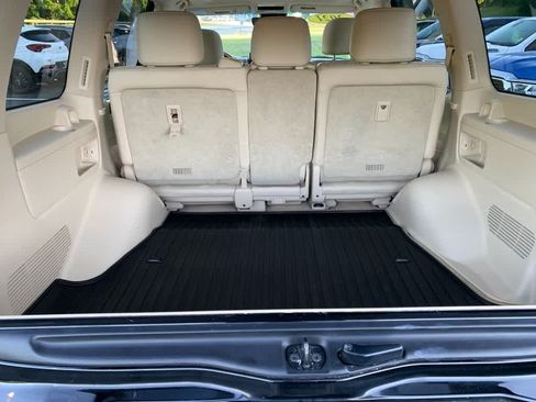 Used 2021 Lexus LX 570 4WD w/ Luxury Package image 25