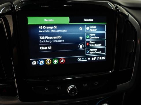 Used 2022 Chevrolet Traverse LT AWD/4WD image 26