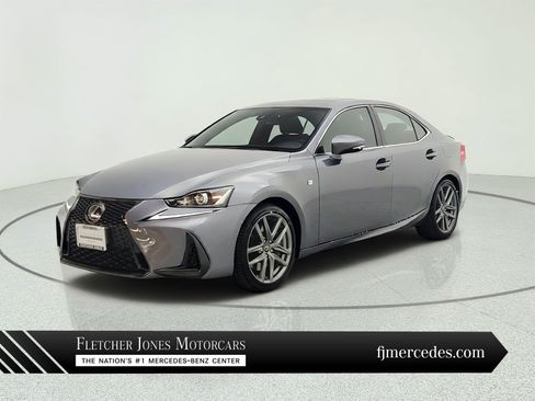 Used 2017 Lexus IS 200t F Sport w/ F Sport Package RWD image 1
